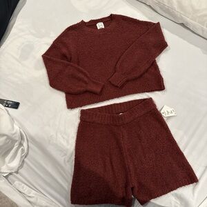 Hippie Rose Maroon Sweater and Shorts Set